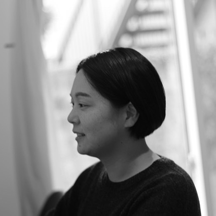 山崎佐保子さん