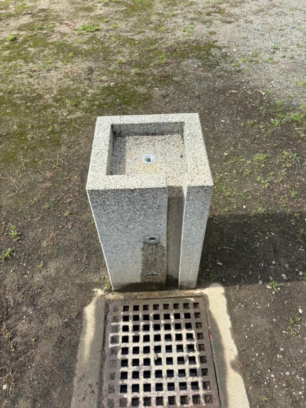 手洗い蛇口の盗難写真の画像