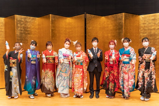 成人式の写真（つどい集合写真）