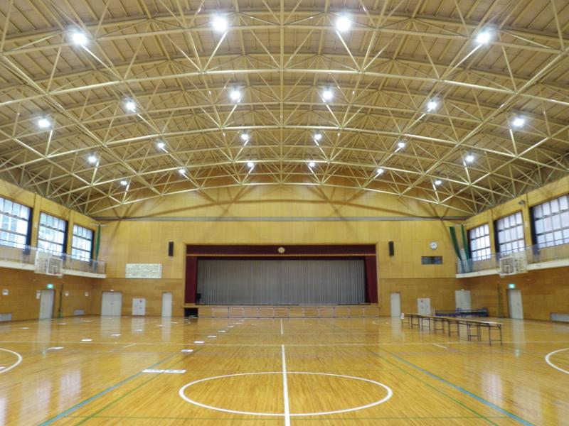 小中学校体育館への空調設備設置