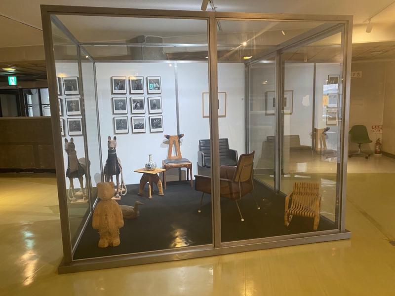 ギャラリーの展示品の写真