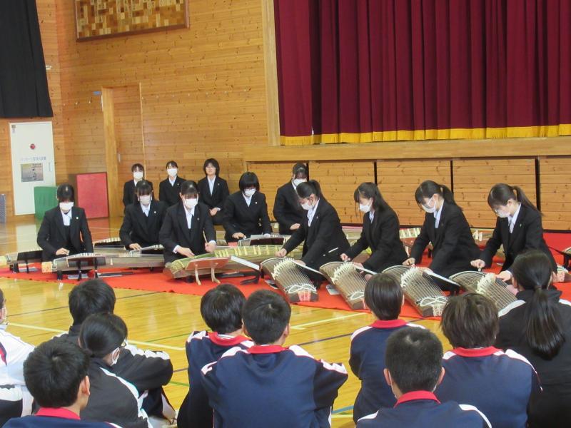 館林女子高校箏曲部と交流