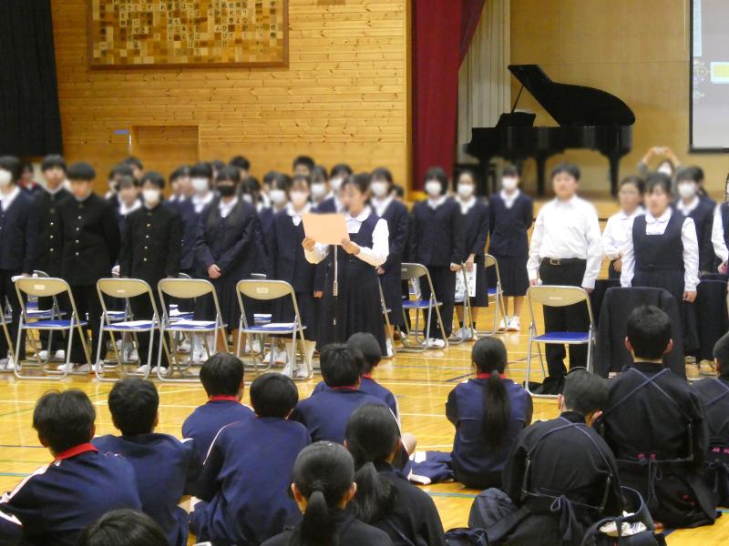 １年生を迎える会０２