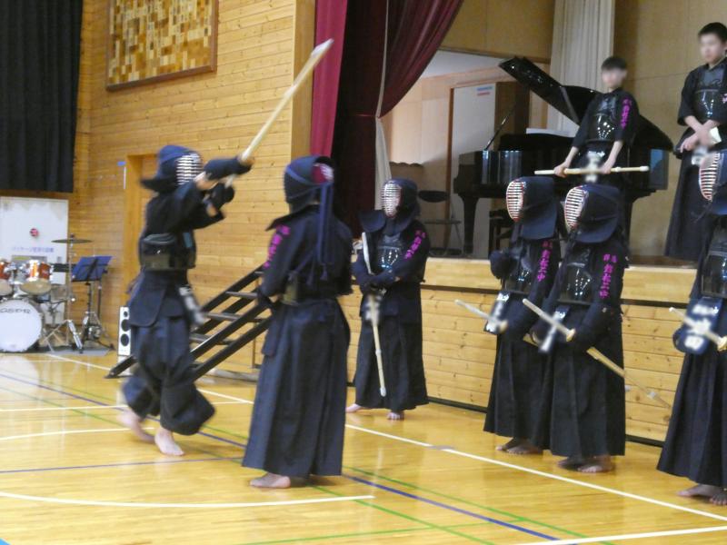 １年生を迎える会０５