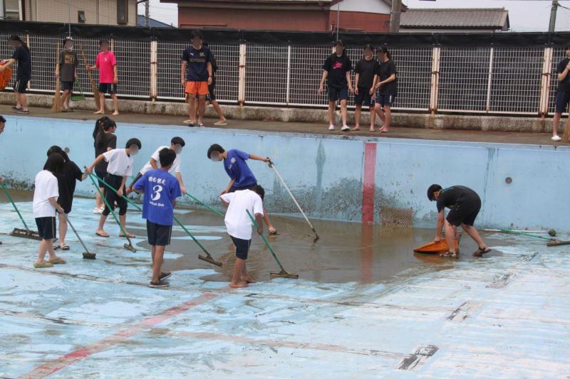 2025.06.12.Pool01.jpg
