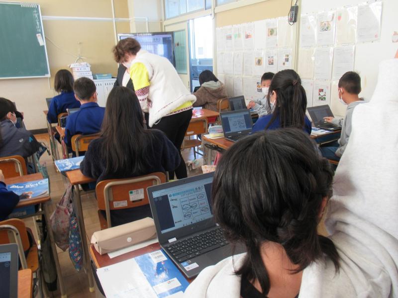 ウクライナ平和教育