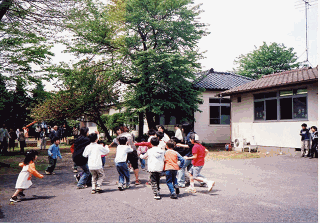 校舎お別れ会の様子1