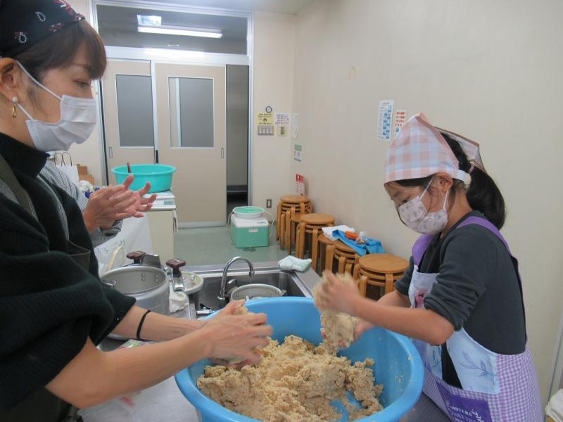 味噌造り