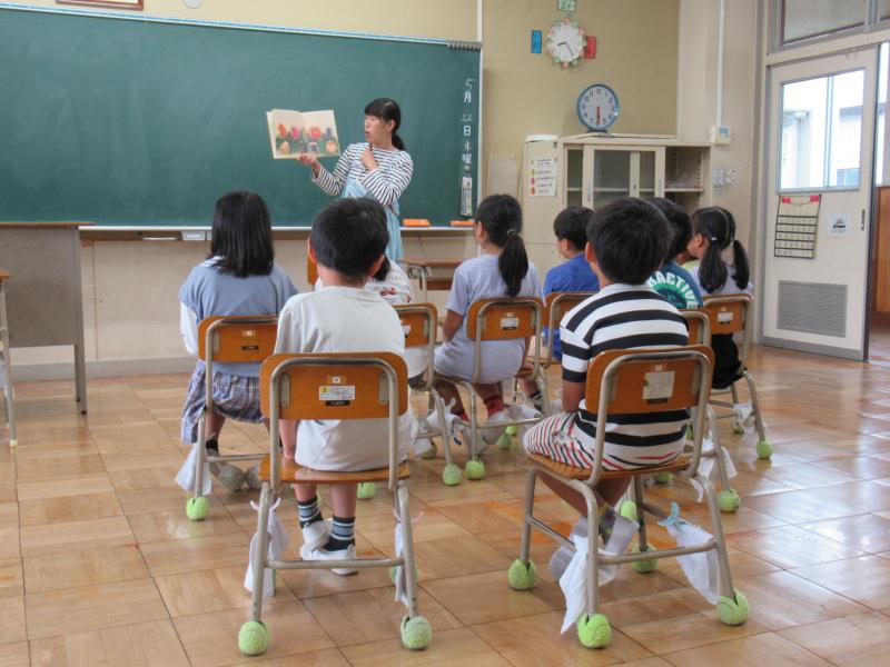 読み聞かせ2年