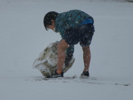 雪遊び