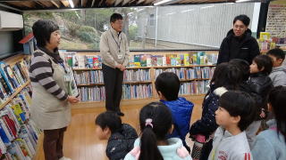  図書館の見学1