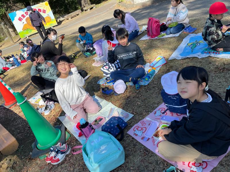 校外学習（桐生が岡遊園地・動物園）