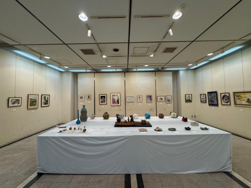 令和６年度館林市美術展の様子２